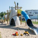 627, Seepark